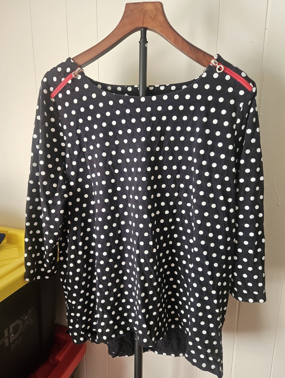 Thomas And Olivia Black Polka Dot Women's Top with Red Accent Size 2X